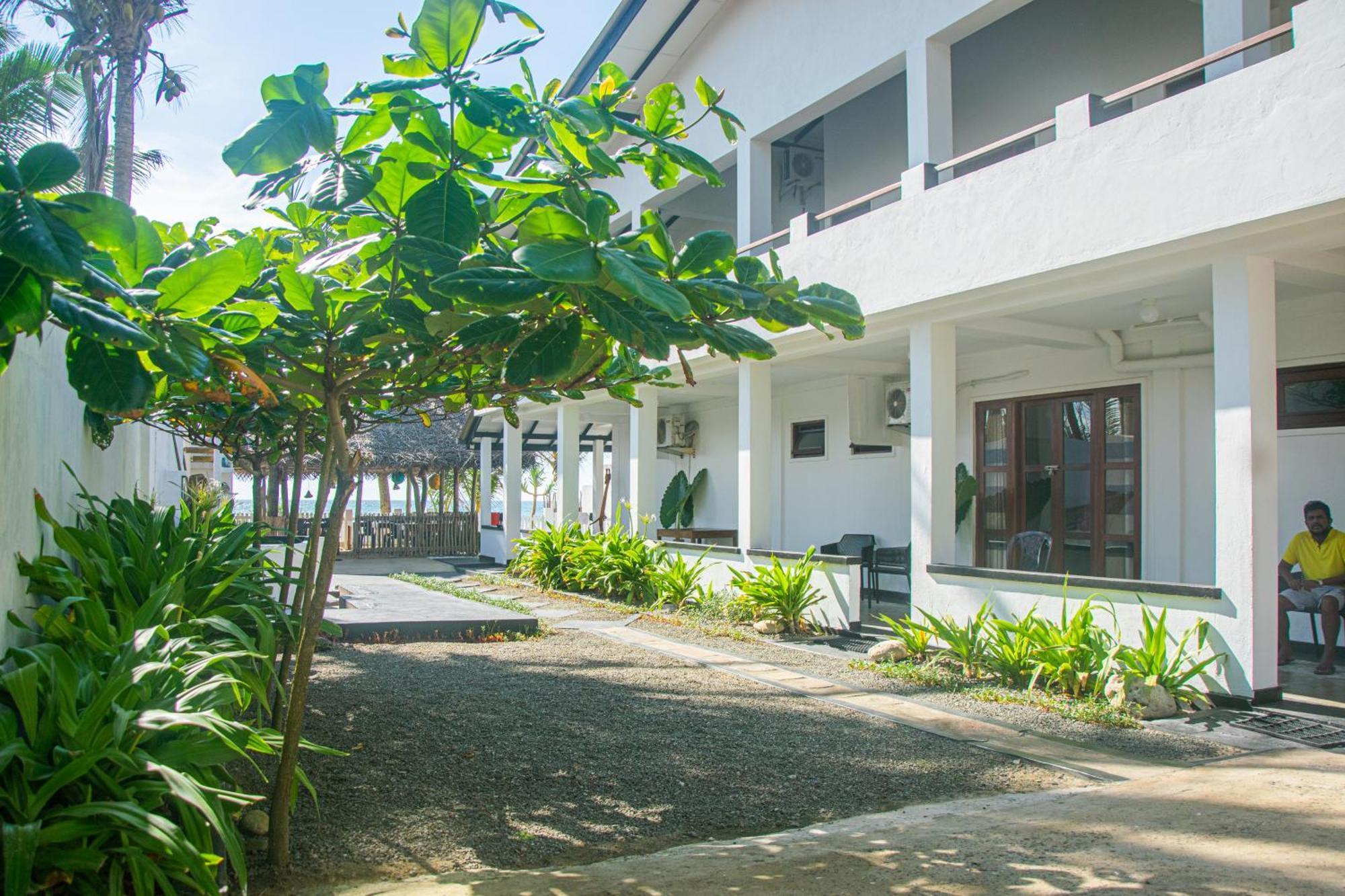 Sailors' Bay Acomodação com café da manhã Hikkaduwa Exterior foto
