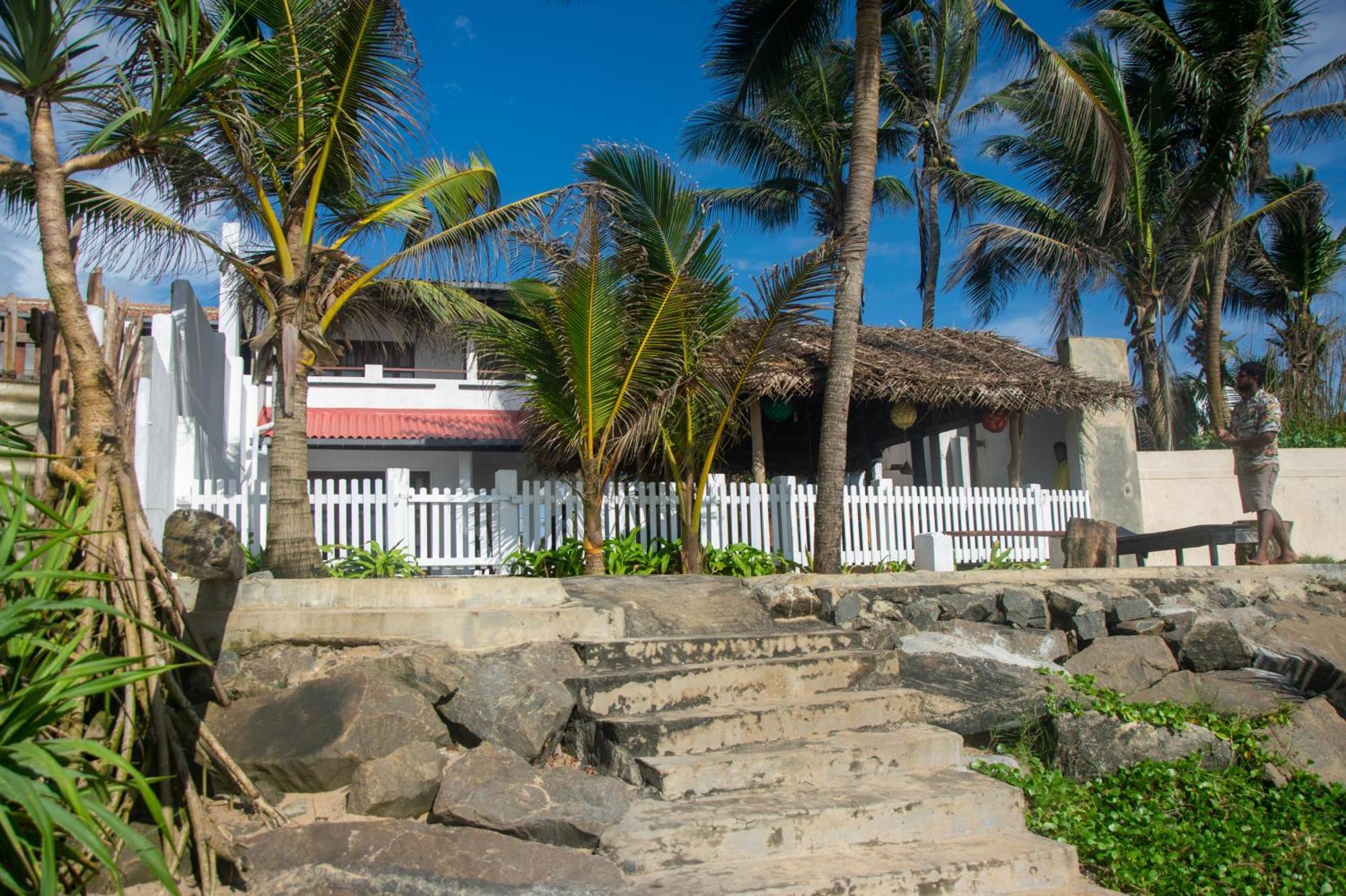Sailors' Bay Acomodação com café da manhã Hikkaduwa Exterior foto